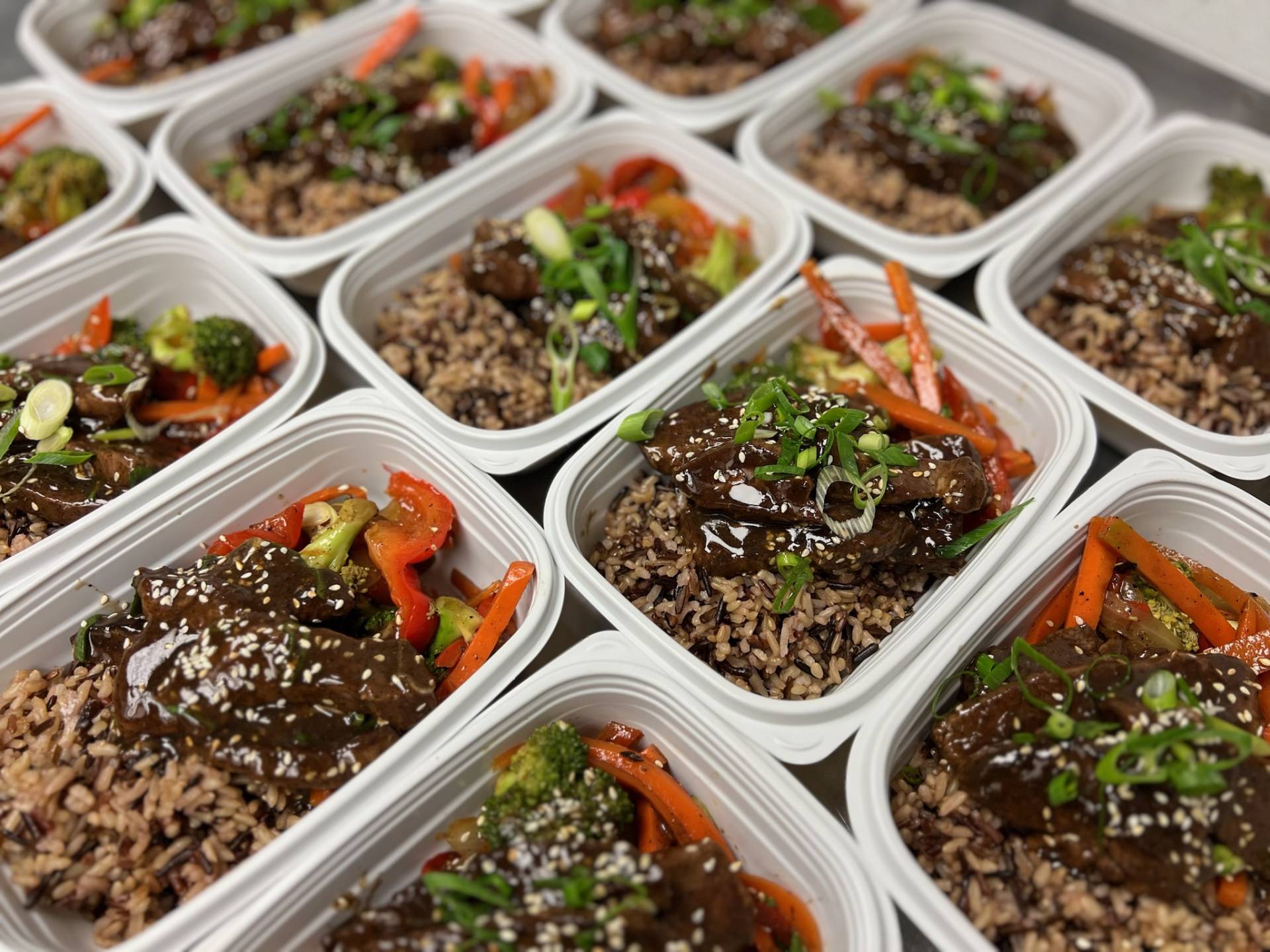 Black Pepper Beef with Market Veggies and Wild Rice